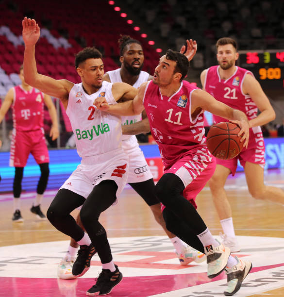 本文探讨此 本文探讨此