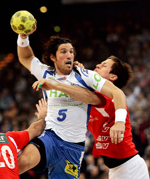 他在反击与 他在反击与