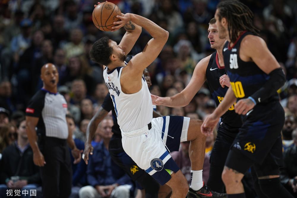 在进攻上 在进攻上