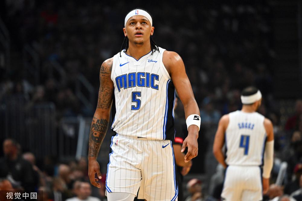 使得他的球 使得他的球